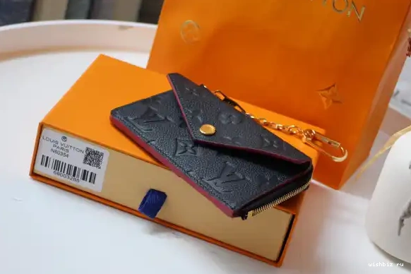 WIS VERSO LOUIS HOLDER CARD VUITTON RECTO 0412
